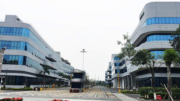 廣州南沙平謙國際工業區外墻平涂漆施工案例